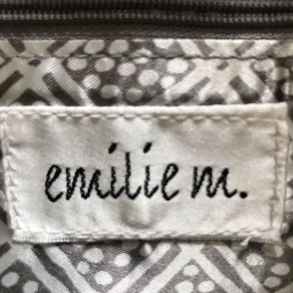 EMILIE M. Tote Oversized Red Silver Hardware Pockets In & Outside 17”x 14” - Picture 9 of 9